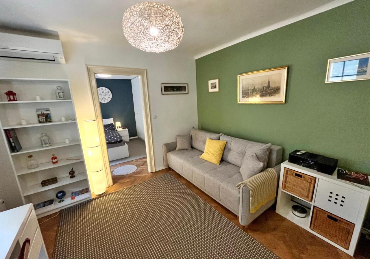 Apartment Passage Inn ซาเกร็บ ภายนอก รูปภาพ